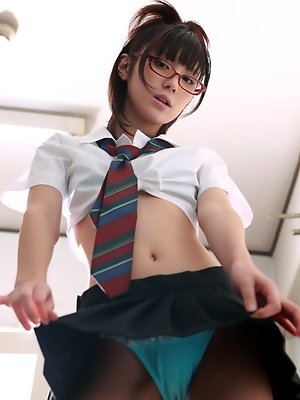 Miu Nakamura Asian in hot school uniform shows ass in blue thong
